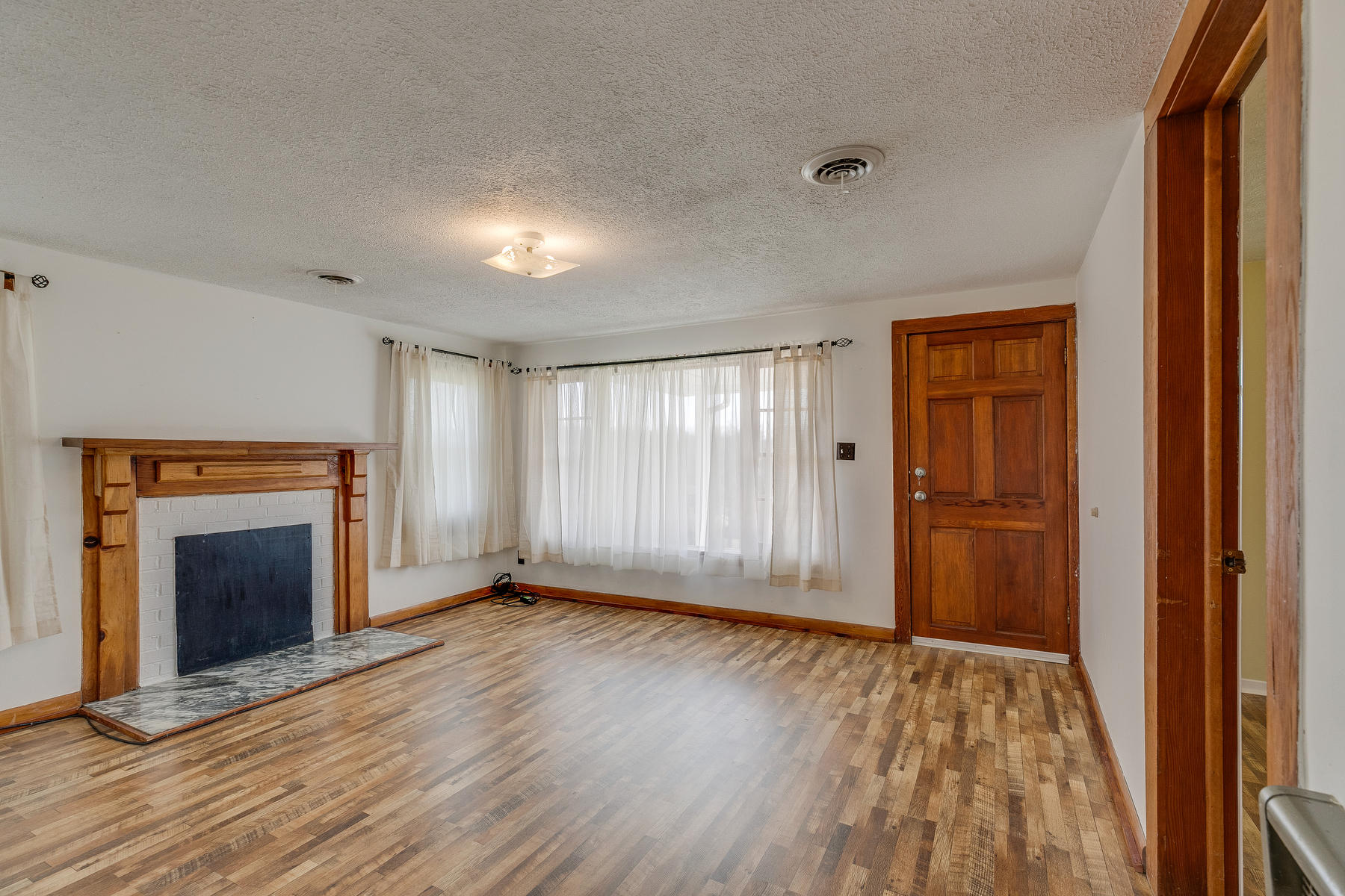 3308 Glen Alpine Road Kingsport, TN 37660 - Photo 7 of 33 007