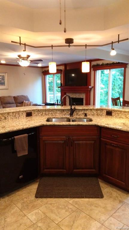 1815 Alsdorf Avenue Rochester Hills, MI 48309 - Photo 39 of 99