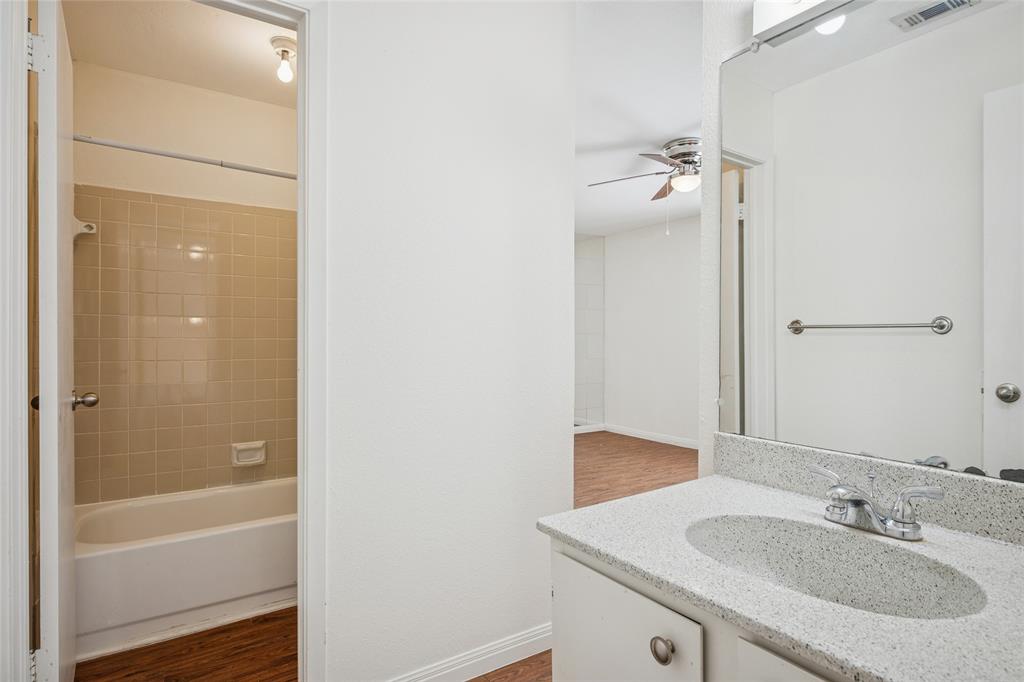 5981 Arapaho Road, Unit 206 Dallas, TX 75248 - Photo 10 of 14