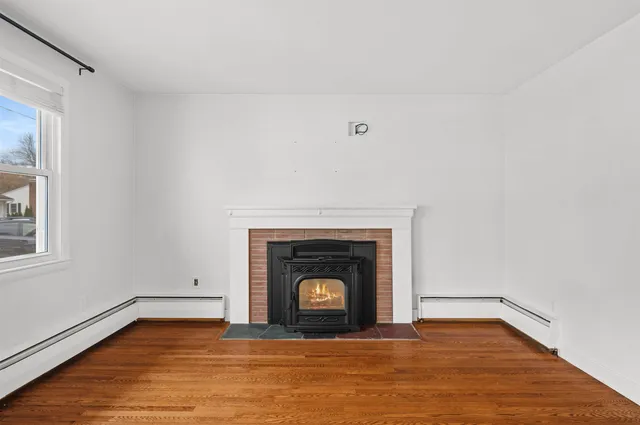 $549,900 | 8 Bonnie Drive, Exeter, NH 03833