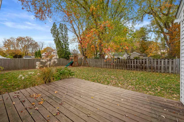 $549,900 | 8 Bonnie Drive, Exeter, NH 03833