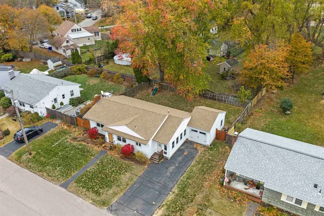 $549,900 | 8 Bonnie Drive, Exeter, NH 03833