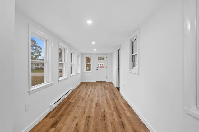 $549,900 | 8 Bonnie Drive, Exeter, NH 03833