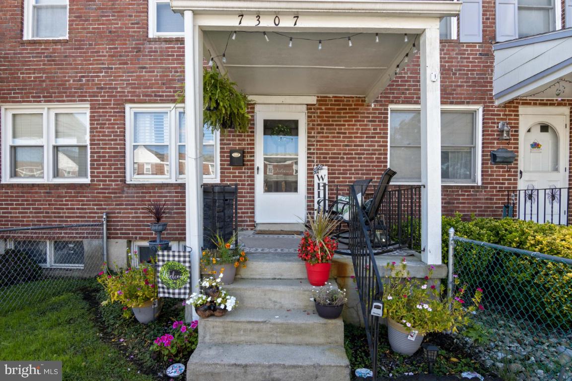 7307 Kirtley Road Baltimore, MD 21224 - Photo 3 of 34