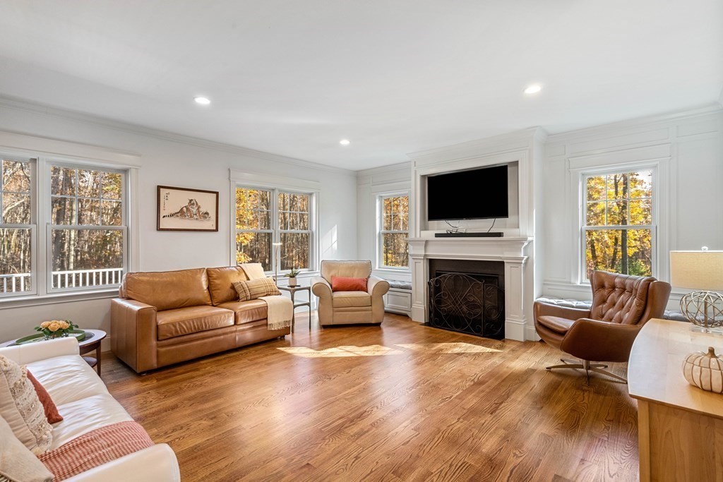 1 Lakeview Path Hopkinton, MA 01748 - Photo 15 of 42 Gallery Image 15