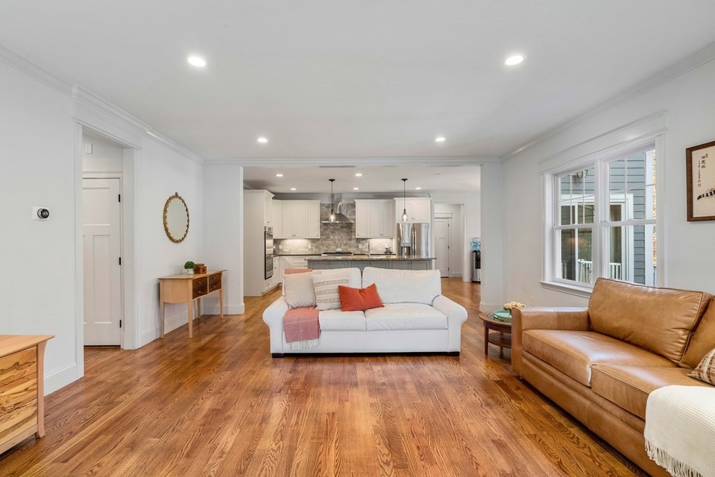 1 Lakeview Path Hopkinton, MA 01748 - Photo 17 of 42 Gallery Image 17