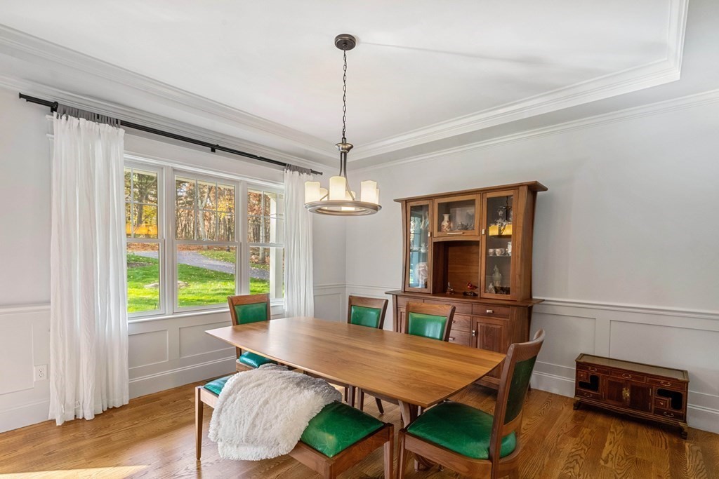 1 Lakeview Path Hopkinton, MA 01748 - Photo 10 of 42 Gallery Image 10