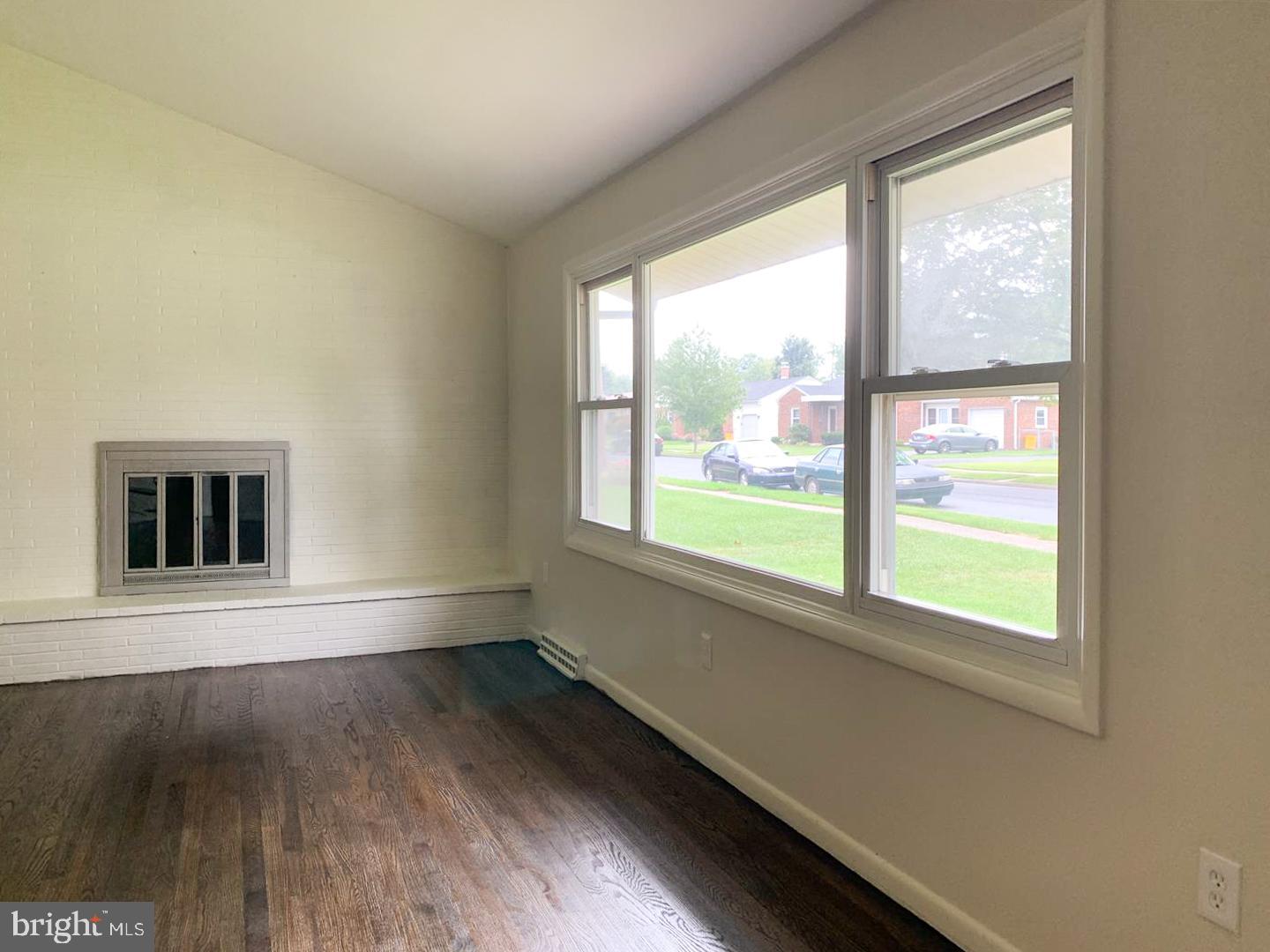 3210 Crest Road Harrisburg, PA 17109 - Photo 13 of 23 Gallery Image 13