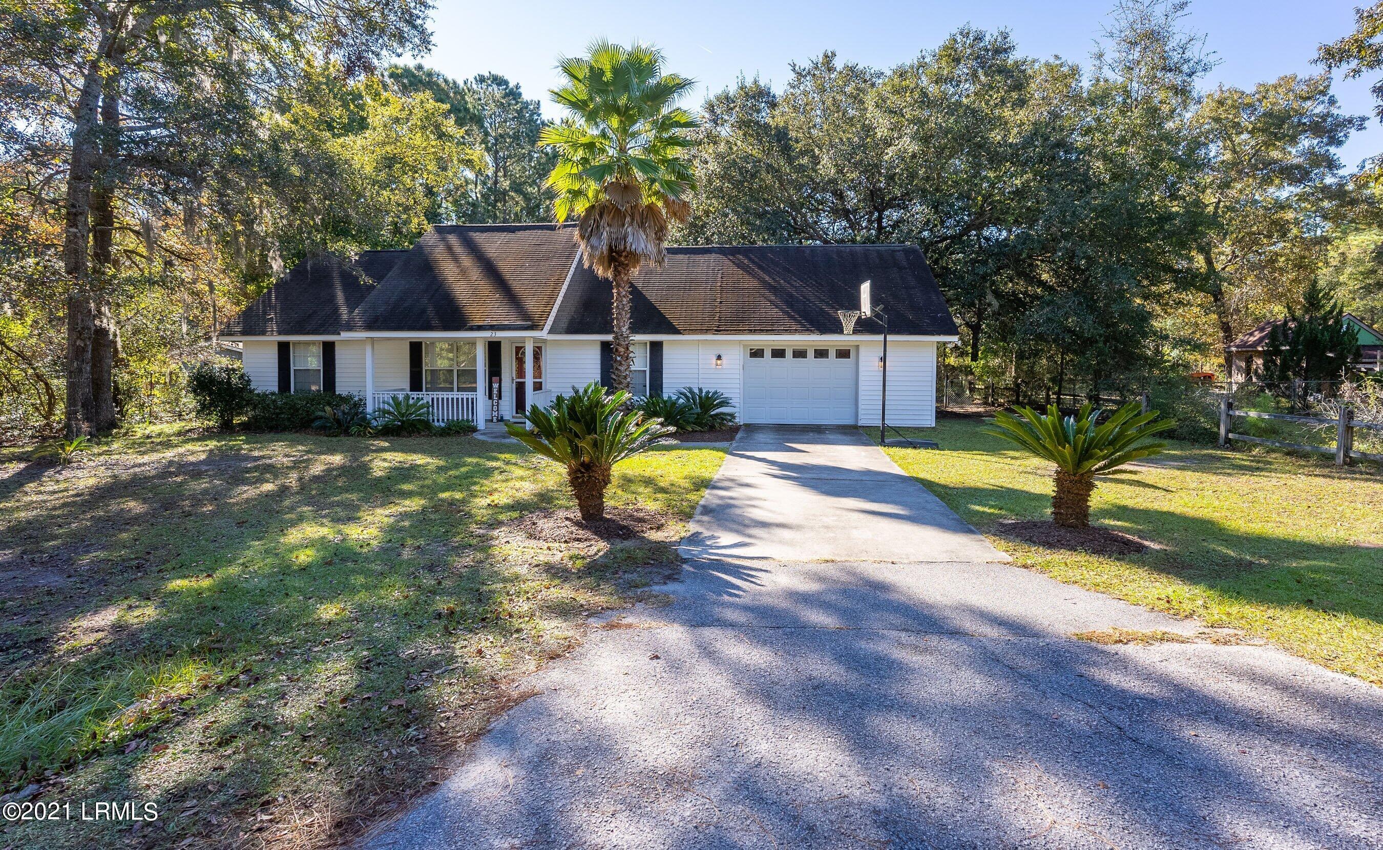 23 Springfield Road Beaufort, SC 29907 - Photo 1 of 32 _DSC6918-1.jpg-SMALL
