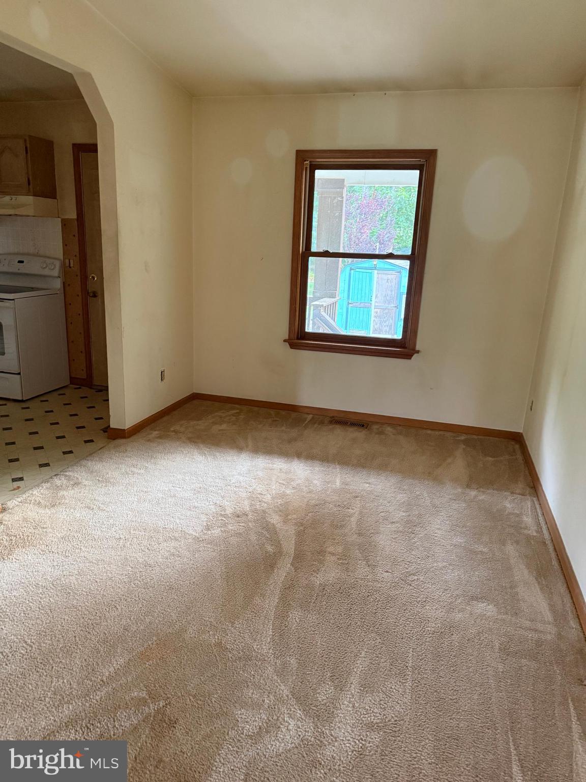 217 Carmel Road Millville, NJ 08332 - Photo 15 of 23 an empty room with windows