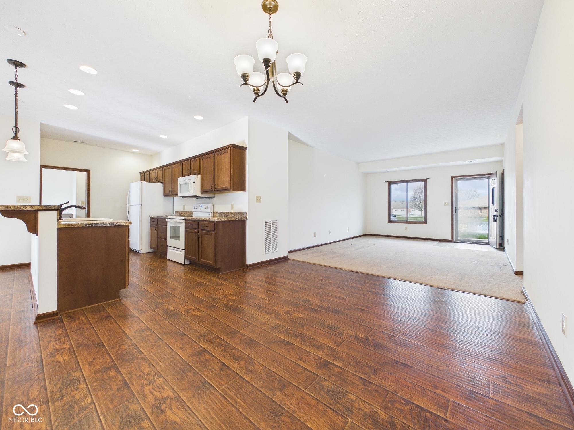 143 Devonshire Court Anderson, IN 46013 - Photo 11 of 55