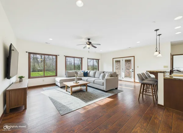 $299,900 | 143 Devonshire Court, Anderson, IN 46013