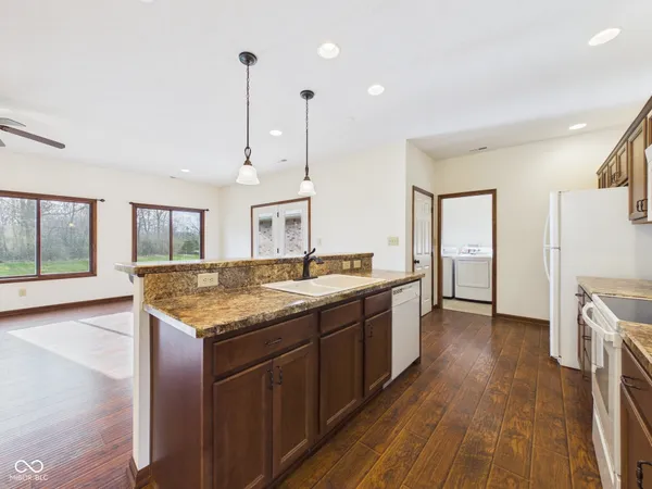 $299,900 | 143 Devonshire Court, Anderson, IN 46013