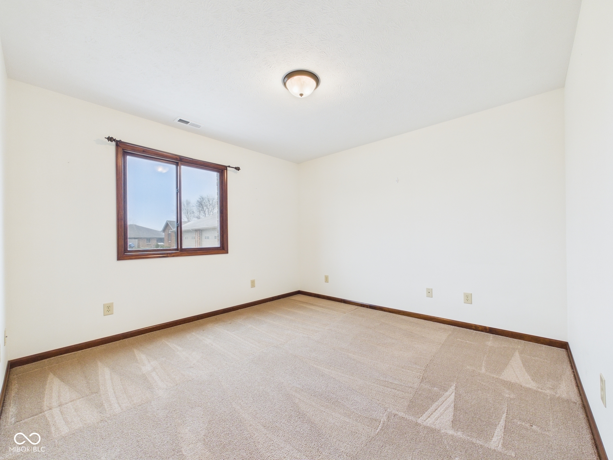 143 Devonshire Court Anderson, IN 46013 - Photo 34 of 55