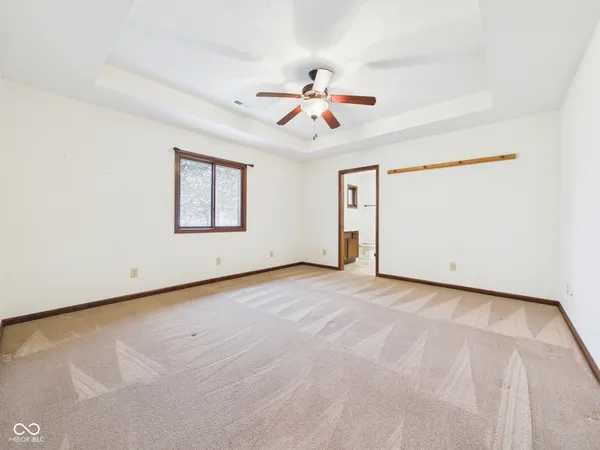$299,900 | 143 Devonshire Court, Anderson, IN 46013