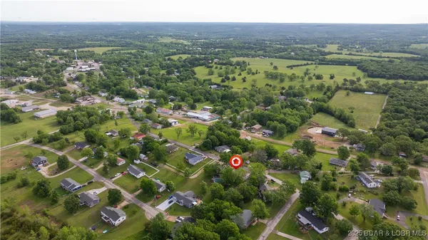 $275,000 | 431 Lombar Street, Iberia, MO 65486