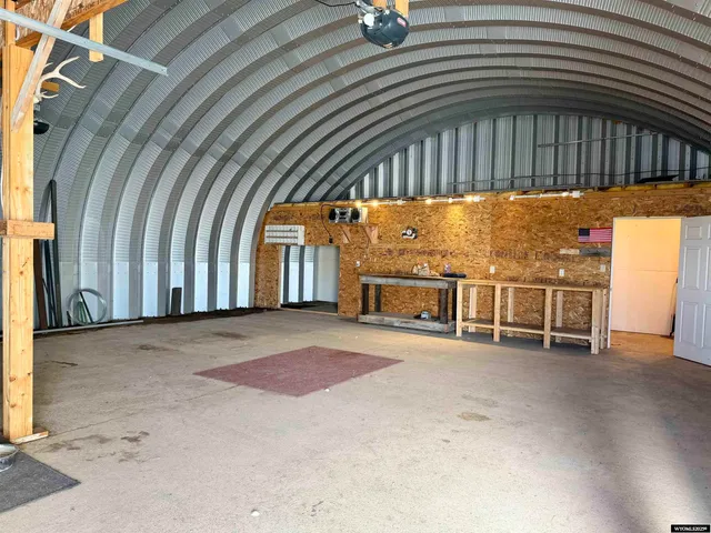 $250,000 | 208 Highway 96, Douglas, WY 82633