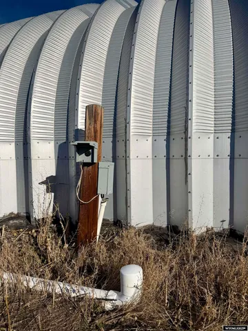 $250,000 | 208 Highway 96, Douglas, WY 82633