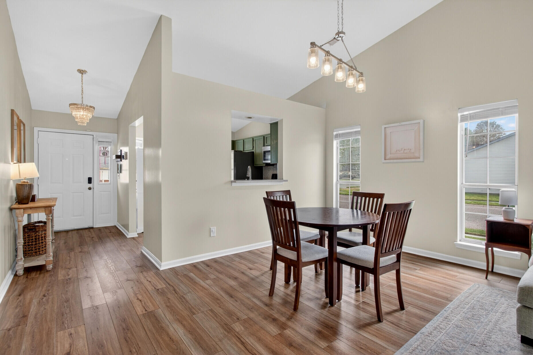 107 Two Hitch Road Goose Creek, SC 29445 - Photo 11 of 32 Dining Area