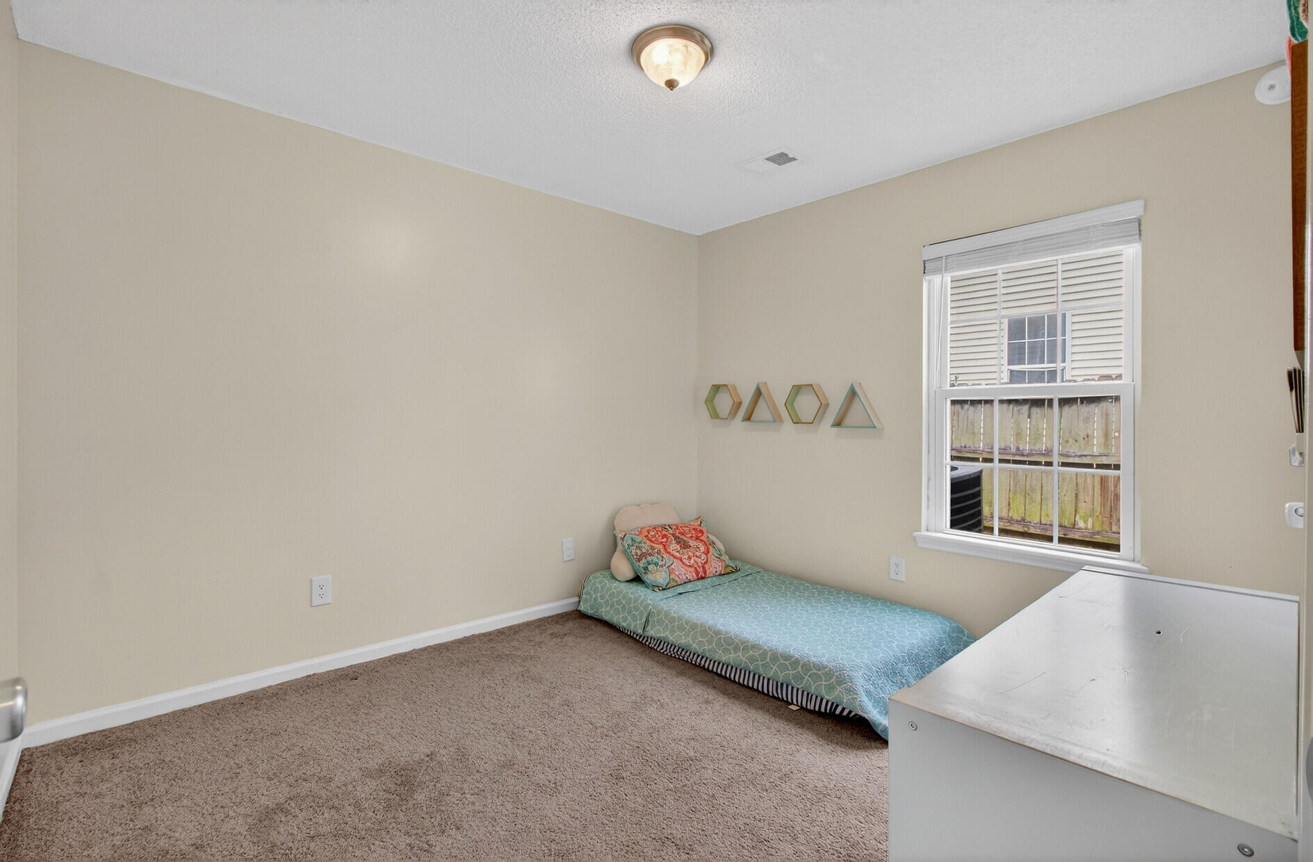 107 Two Hitch Road Goose Creek, SC 29445 - Photo 23 of 32 2nd Bedroom