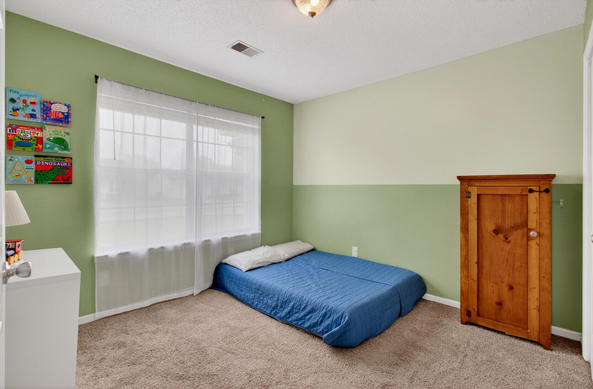 107 Two Hitch Road Goose Creek, SC 29445 - Photo 25 of 32 3rd Bedroom
