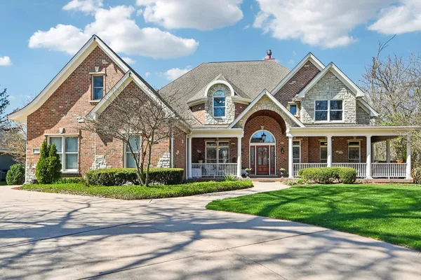 $1,450,000 | 5730 Lee Avenue, Downers Grove, IL 60516