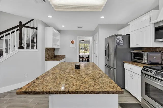 $649,000 | 6009 King Trail, Corpus Christi, TX 78414