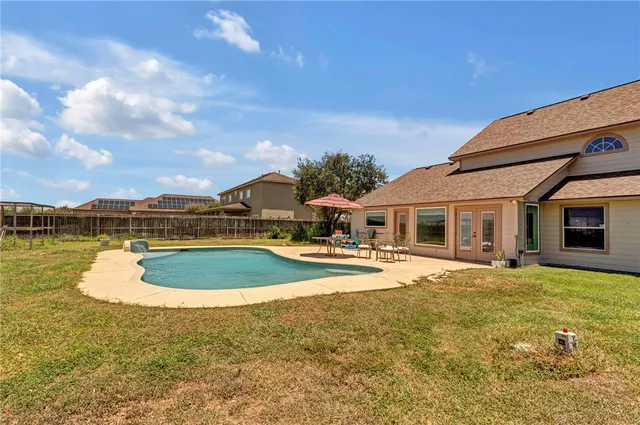 $649,000 | 6009 King Trail, Corpus Christi, TX 78414