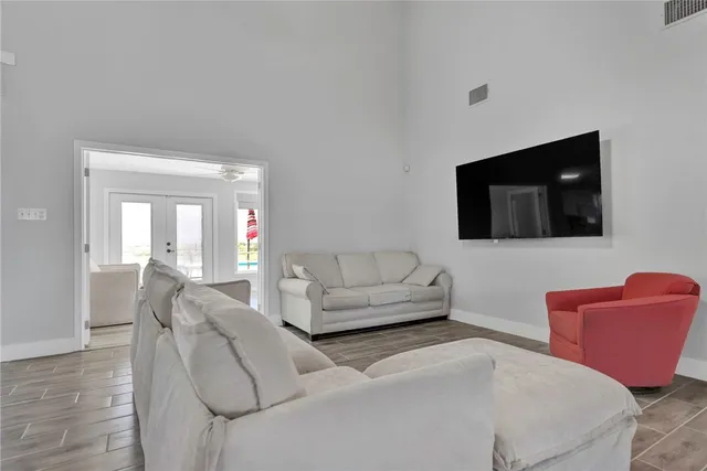 $649,000 | 6009 King Trail, Corpus Christi, TX 78414