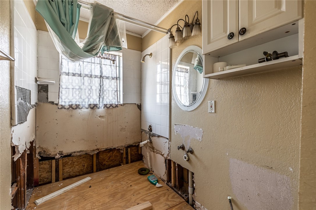 109 East Frost Street Waco, TX 76705 - Photo 15 of 38