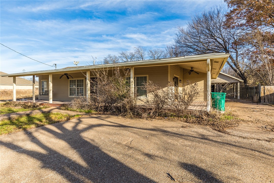 109 East Frost Street Waco, TX 76705 - Photo 25 of 38