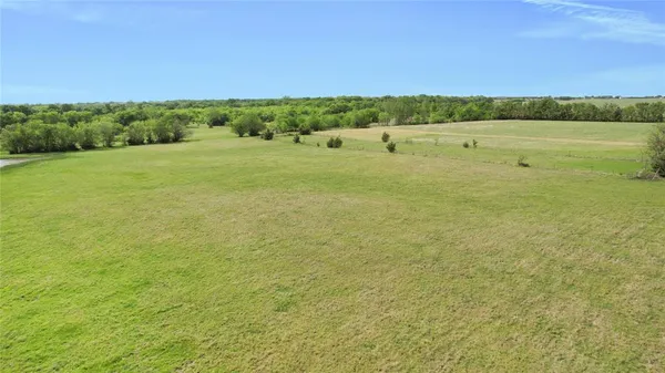 a view of an outdoor space and a yard