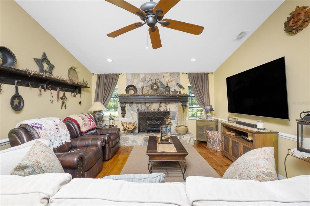 29493 Clark Drive Punta Gorda, FL 33982 - Photo 16 of 68