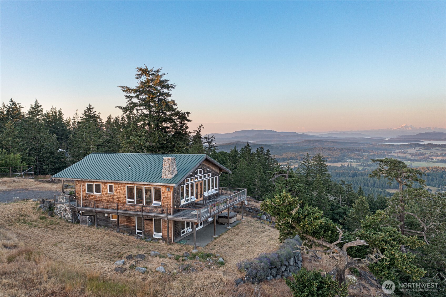 312 Stormridge Road Friday Harbor, WA 98250 - Photo 8 of 38 Gallery Image 8