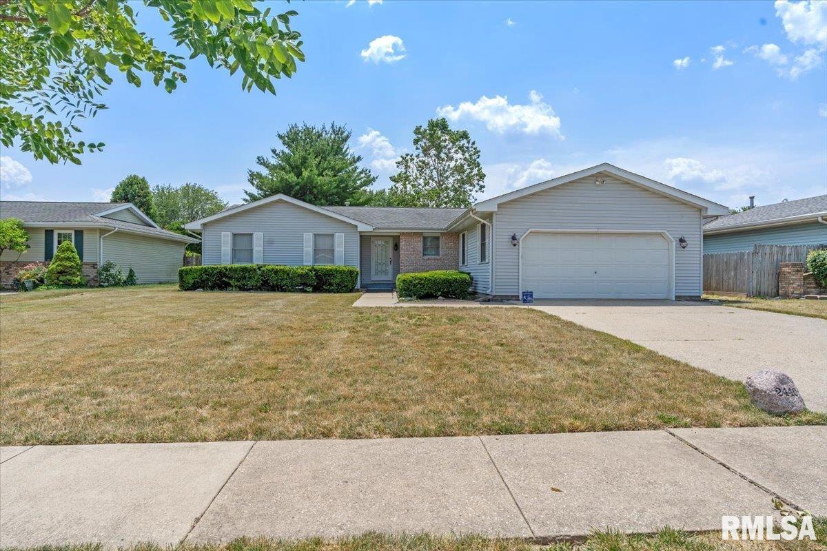 2440 Mayfair Road Springfield, IL 62703 - Photo 1 of 34