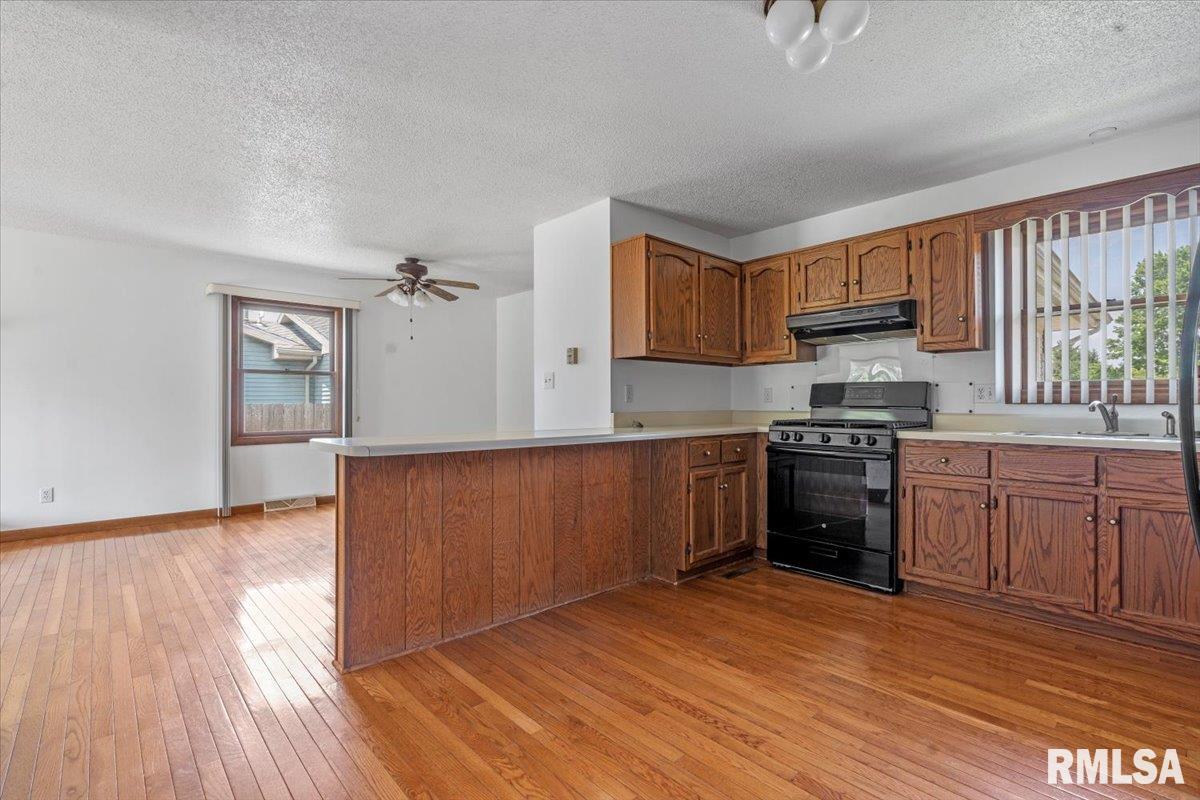 2440 Mayfair Road Springfield, IL 62703 - Photo 29 of 34