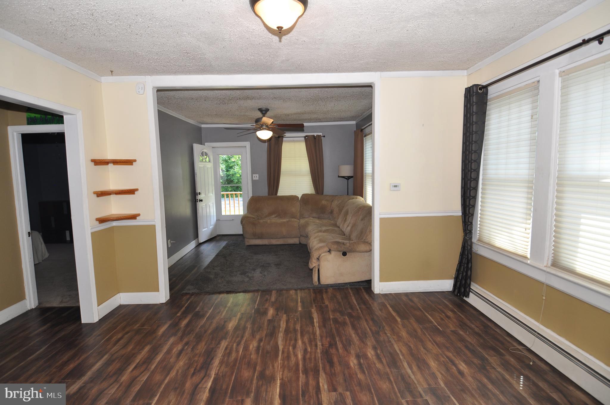 25 Arneys Mt Road Pemberton, NJ 08068 - Photo 8 of 27 Dining into Living Room
