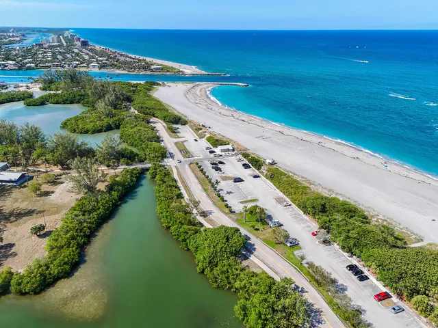 a view of balcony with an outdoor space