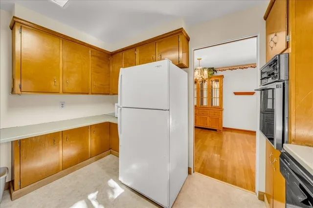 $200,999 | 9 Canterbury Drive, Endicott, NY 13760