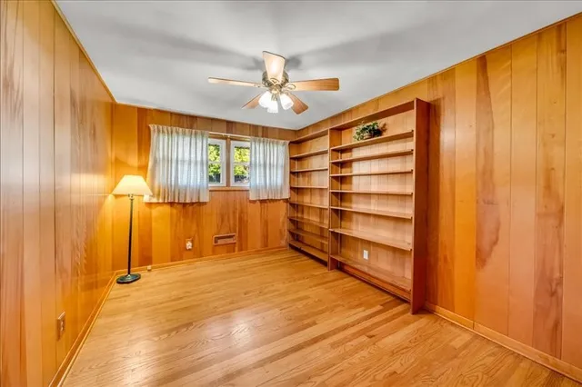 $200,999 | 9 Canterbury Drive, Endicott, NY 13760