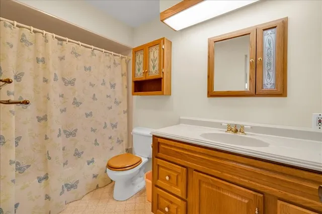 $200,999 | 9 Canterbury Drive, Endicott, NY 13760