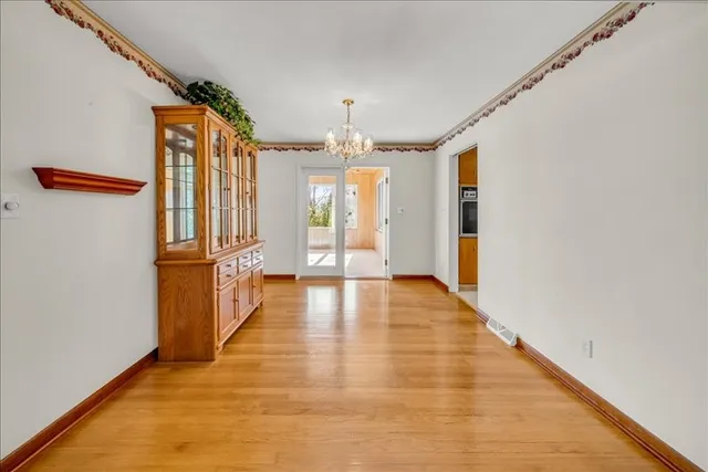 $200,999 | 9 Canterbury Drive, Endicott, NY 13760