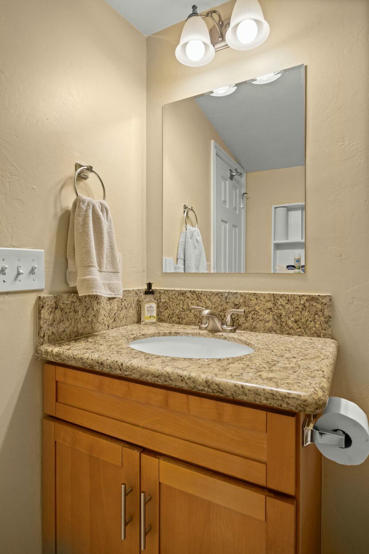 205 North Lomita Avenue Ojai, CA 93023 - Photo 15 of 26 tempImageUYSIk9