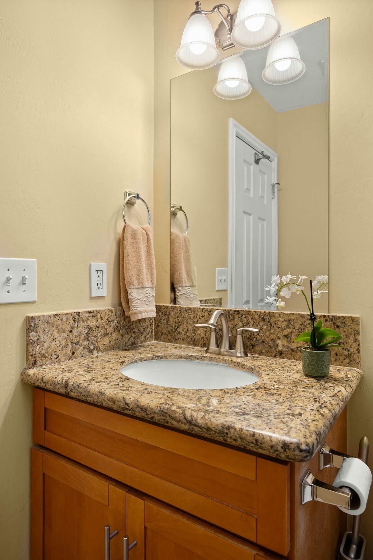 205 North Lomita Avenue Ojai, CA 93023 - Photo 18 of 26 tempImagerv9Szz