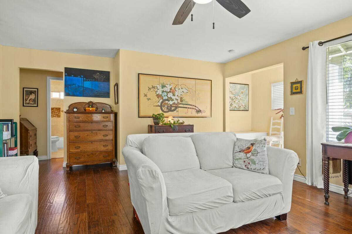 205 North Lomita Avenue Ojai, CA 93023 - Photo 10 of 26 tempImageoy33gz