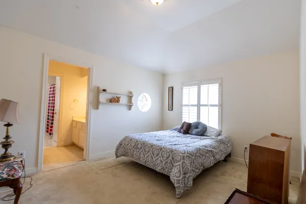 $479,990 | 5718 Oakmoss Trail, Spring, TX 77379