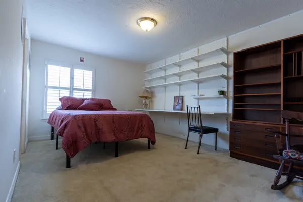 $479,990 | 5718 Oakmoss Trail, Spring, TX 77379