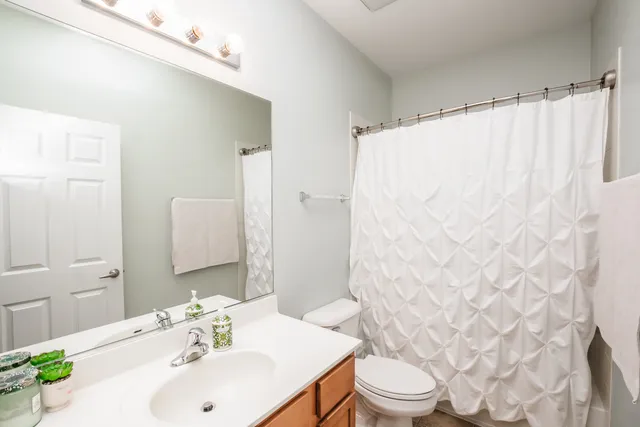 $259,000 | 1838 North Laramie Avenue, Unit B, Chicago, IL 60639