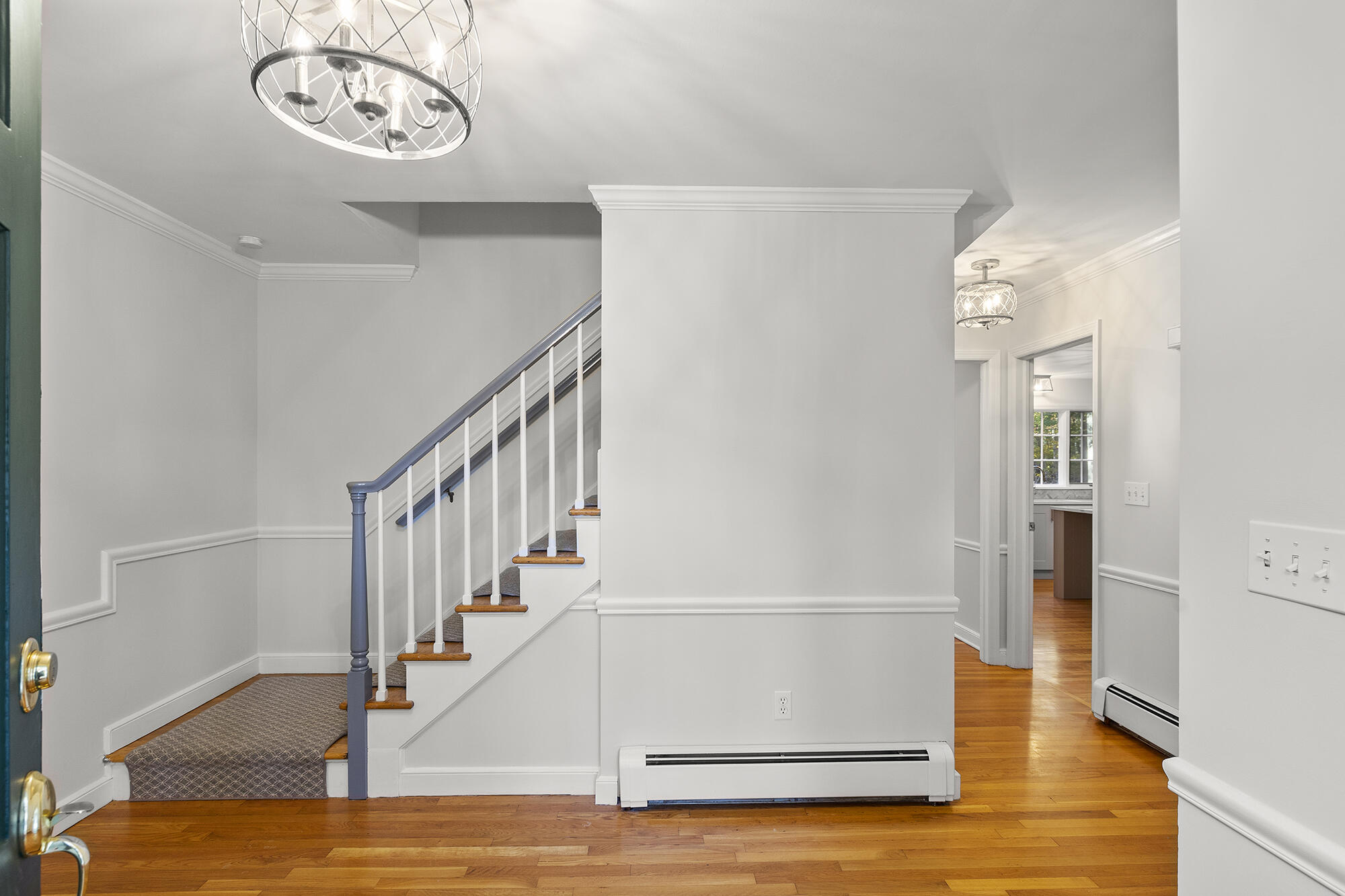 10 Pilgrim Road Darien, CT 06820 - Photo 4 of 31 a view of entryway with wooden floor