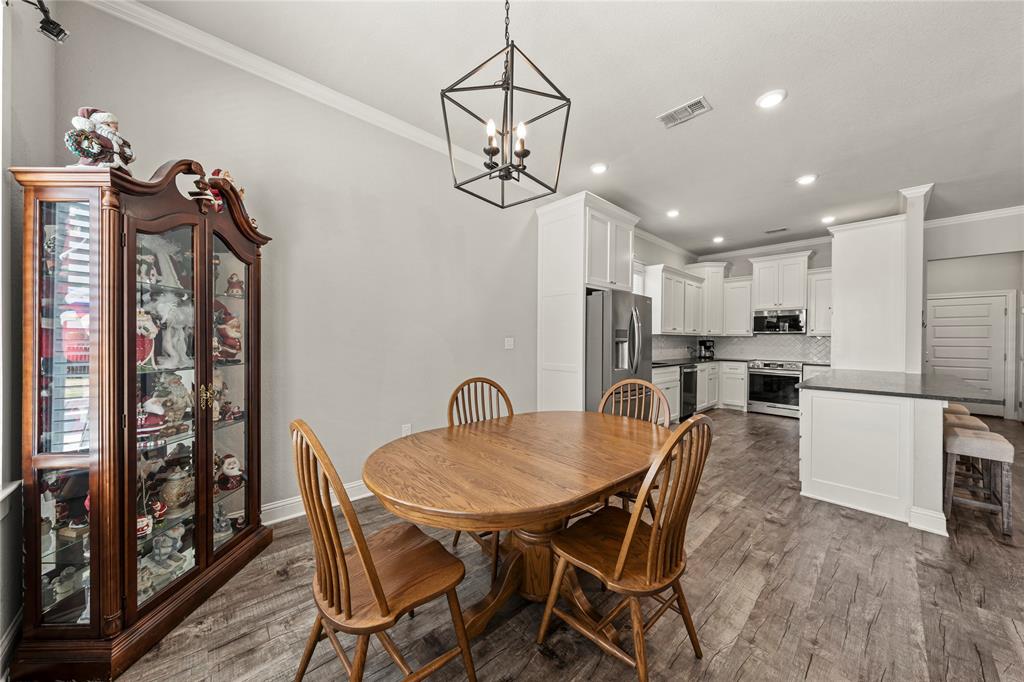 225 Swan Lake Waco, TX 76708 - Photo 10 of 24 Gallery Image 10